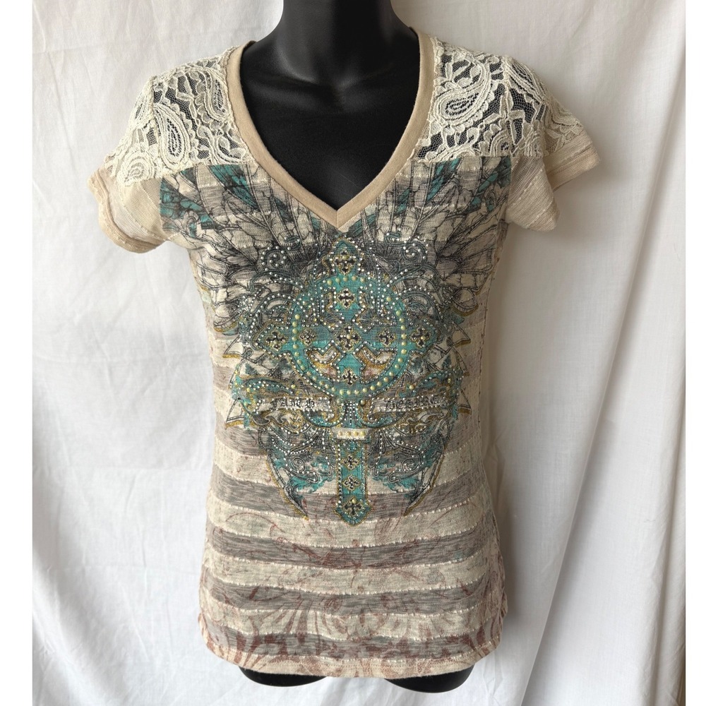 Angels & Diamonds Graphic Tee Beige Lace Rhinestone Cross Wings Streetwear Small